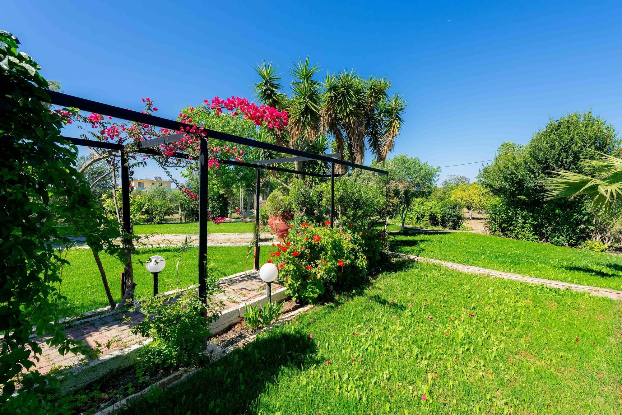 Villas Marianna Kalavarda ภายนอก รูปภาพ